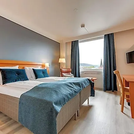 Hotel Vic 3*