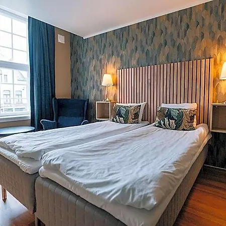 Vic Hotel 3*