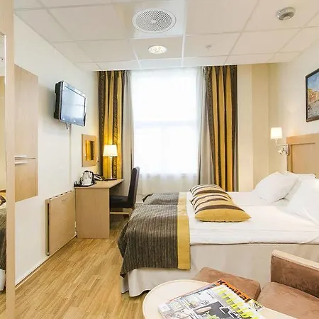 Vic Hotell