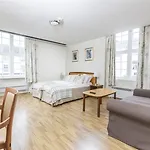 Hotel Vic