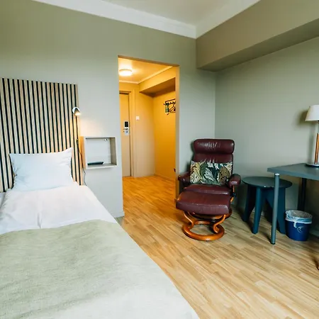 Vic Hotel